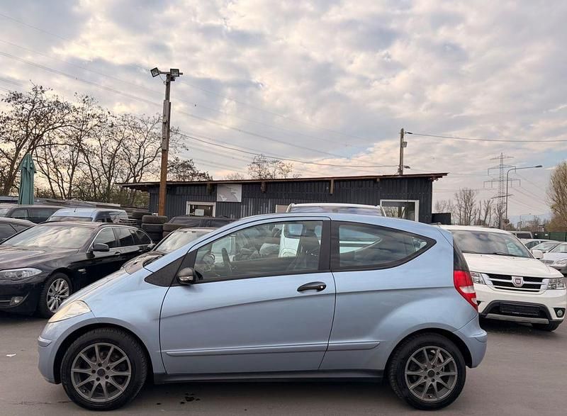 Gebraucht Mercedes A150 95 PS (69 kW) 2006 Blau Limousine