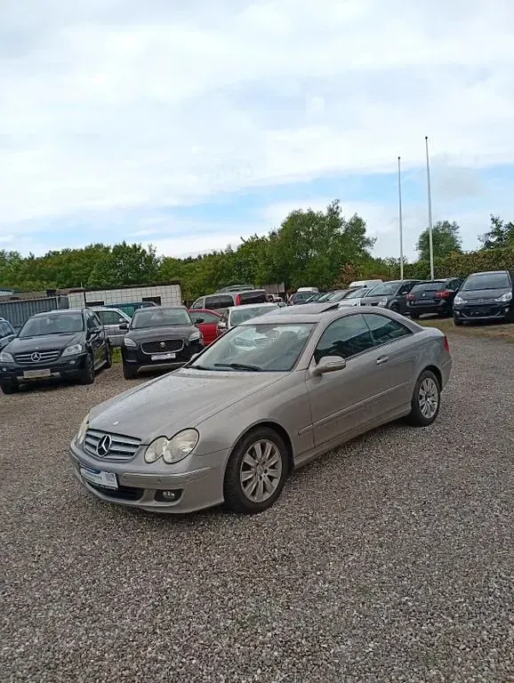 Gebraucht Mercedes CLK200 163 PS (119 kW) 2006 Braun Coupé