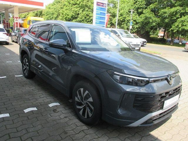 Gebraucht VW Tayron Life 150 PS (110 kW) 2025 Delfingrau metallic SUV