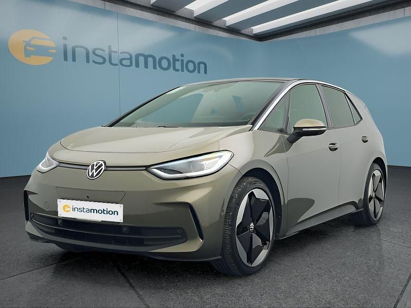 Grün Gebraucht 2023 VW ID.3 Pro Kleinwagen | 34.499 € (Teuer) - Bild 1/4