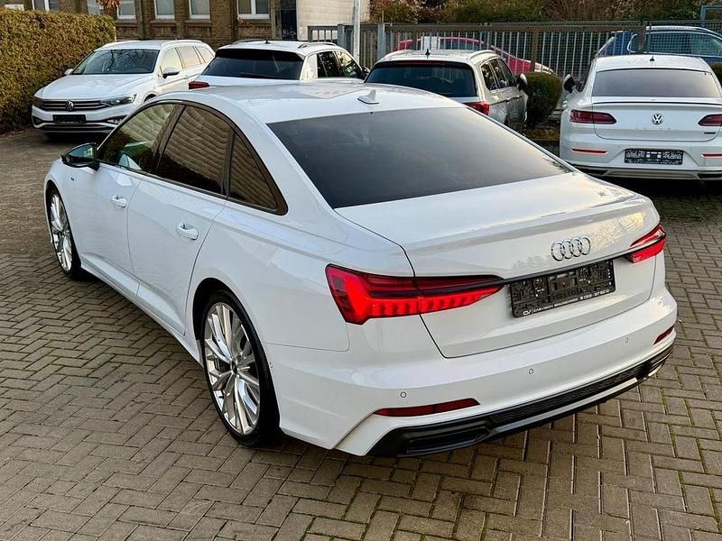 Gebraucht Audi A6 S-line plus 163 PS (119 kW) 2021 Gletscherweiß metallic Limousine