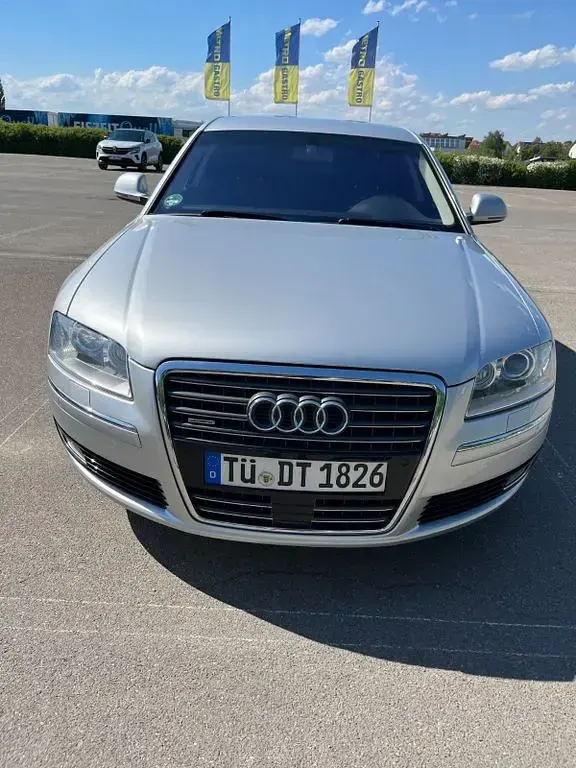 Gebraucht Audi A8 232 PS (170 kW) 2009 Silber Limousine