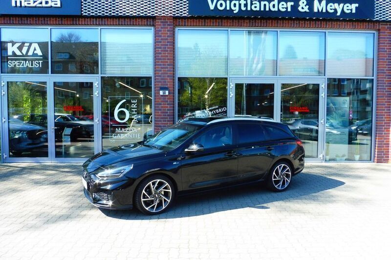 Schwarz Gebraucht 2024 Hyundai i30 N Line Kombi | 24.484 € (Fairer Preis) - Bild 1/4