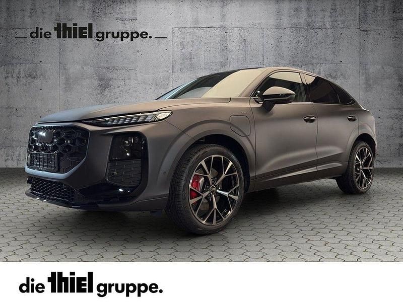 Neu Audi Q3 Sportback Sport 177 PS (130 kW) 2026 Braun SUV