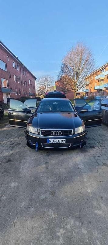 Gebraucht 2004 Audi A8 Comfort Limousine | 5.000 € (Guter Preis) - Bild 1/4
