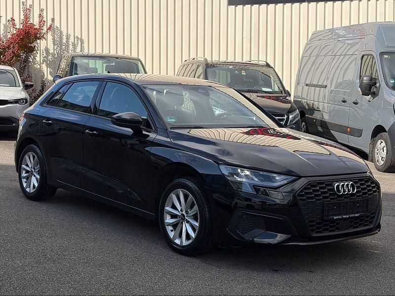 Schwarz Gebraucht 2023 Audi A3 Sportback Limousine | 19.990 € (Superpreis) - Bild 1/4