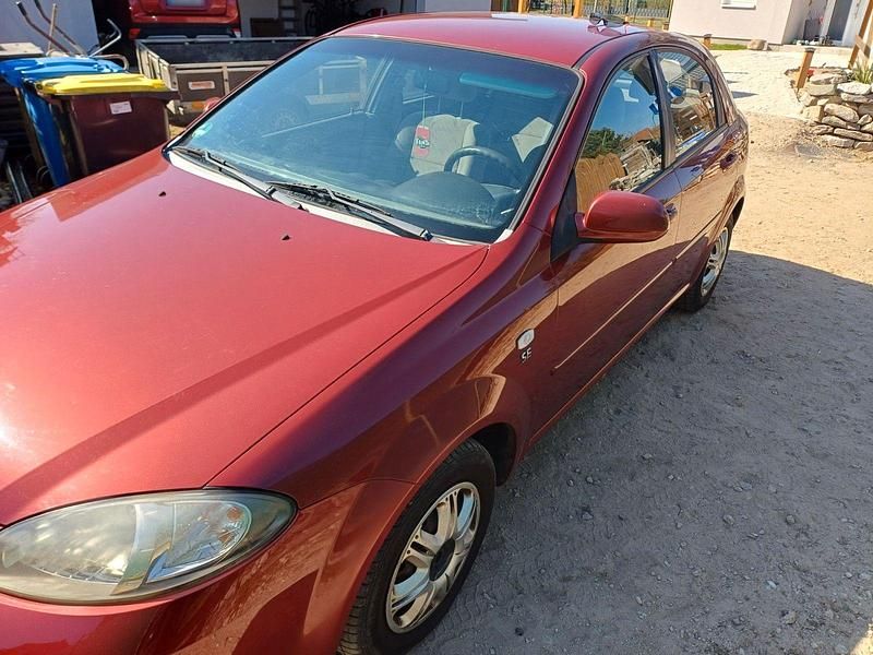 Gebraucht Chevrolet Lacetti SE 69 PS (50 kW) 2007 Rot Limousine