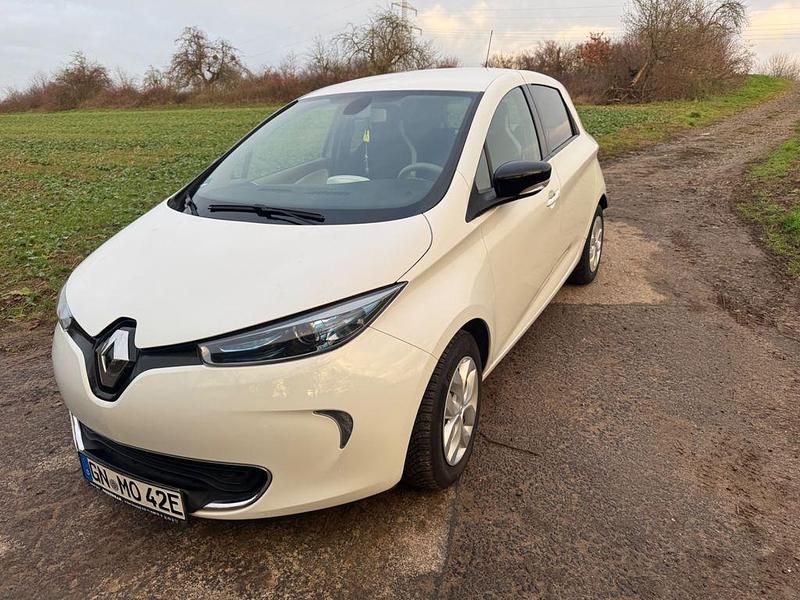 Gebraucht Renault Zoe Life 64 kW (88 PS) 2016 Weiß Kleinwagen