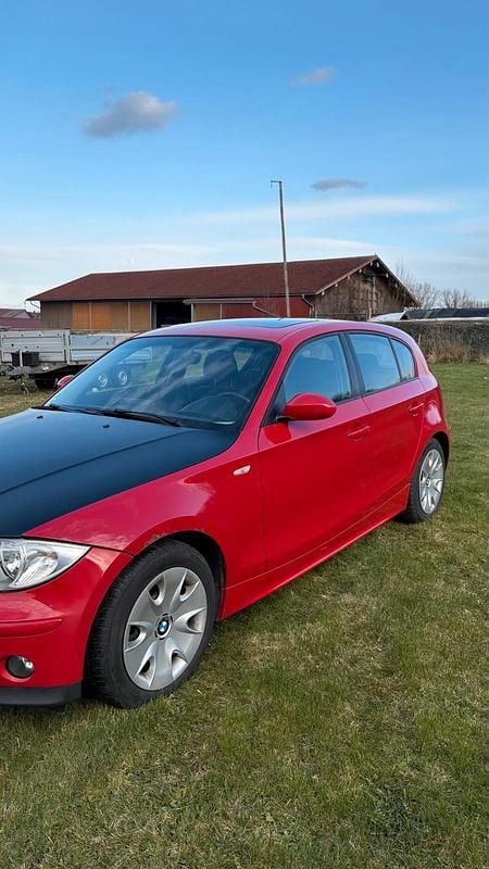 Używany BMW 116 116 KM (85 kW) 2005 Czerwony Hatchback