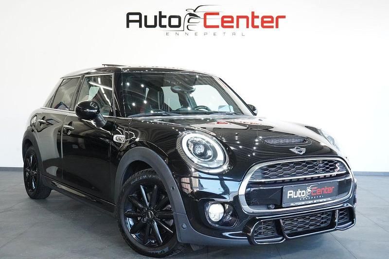 Gebraucht Mini John Cooper Works 192 PS (141 kW) 2016 Schwarz Kleinwagen