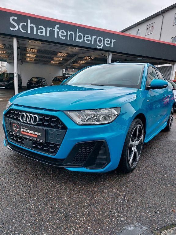 Blau Gebraucht 2019 Audi A1 Sportback S-Line Kleinwagen | 17.890 € (Fairer Preis) - Bild 1/4