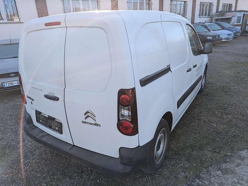 Gebraucht Citroën Berlingo 99 PS (72 kW) 2018 Weiß Van / Kleinbus