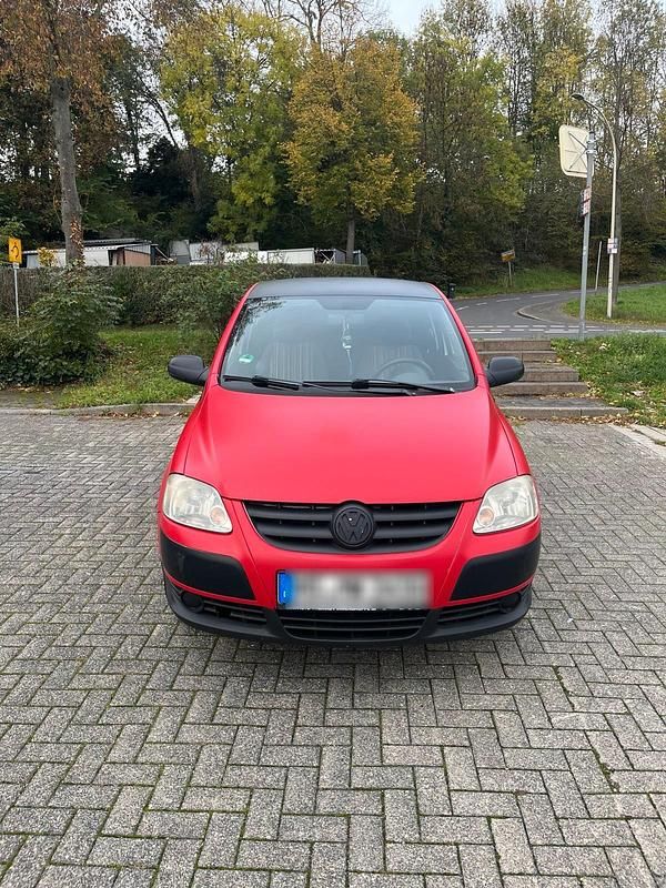 Silber Gebraucht 2007 VW Fox Kleinwagen | 650 € (Guter Preis) - Bild 1/4