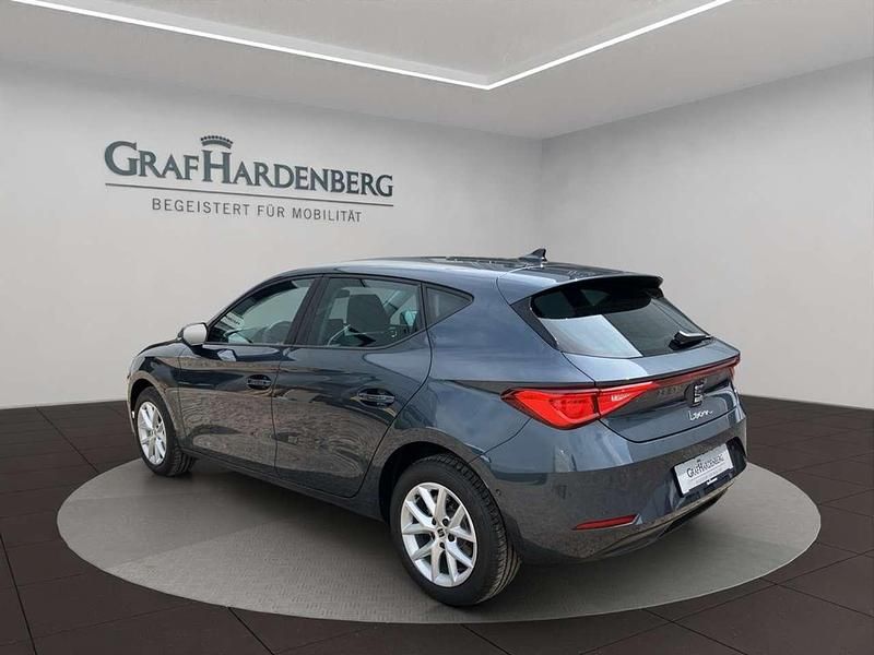 Gebraucht Seat Leon 150 PS (110 kW) 2025 Magnetic grau metallic Limousine