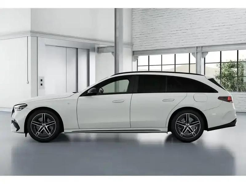 Gebraucht Mercedes E300 AMG line 313 PS (230 kW) 2025 Weiß Kombi