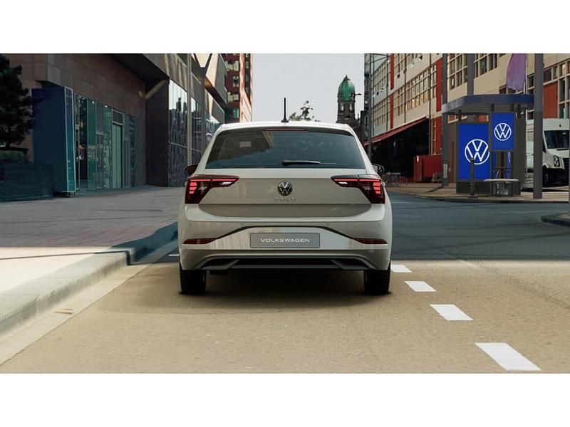 Gebraucht VW Polo Move 95 PS (69 kW) 2024 Ascotgrau Limousine