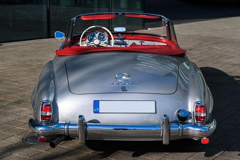 Gebraucht Mercedes 190 105 PS (77 kW) 1957 Silber Limousine