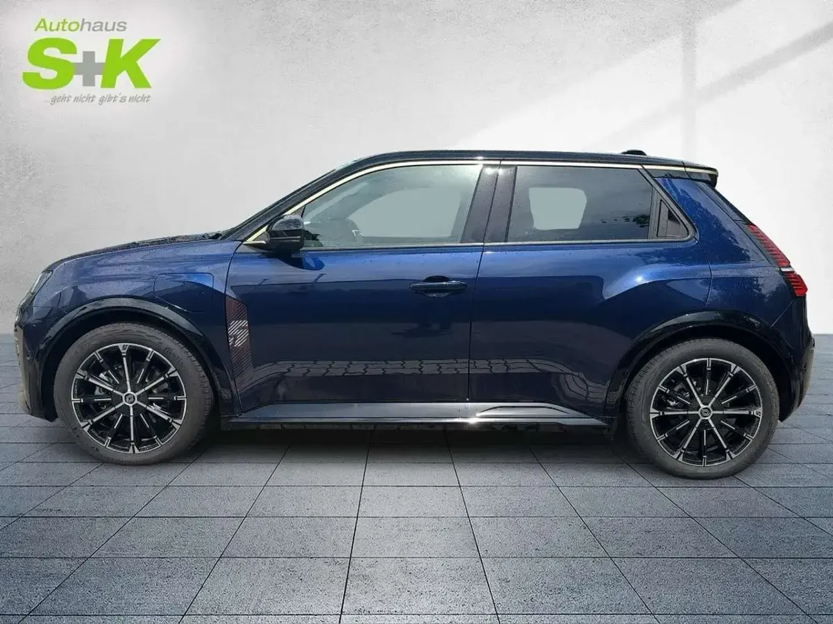 Gebraucht Renault 5 E-Tech Iconic 110 kW (150 PS) 2024 Nachtblau, dach in black pear (blau) Kleinwagen