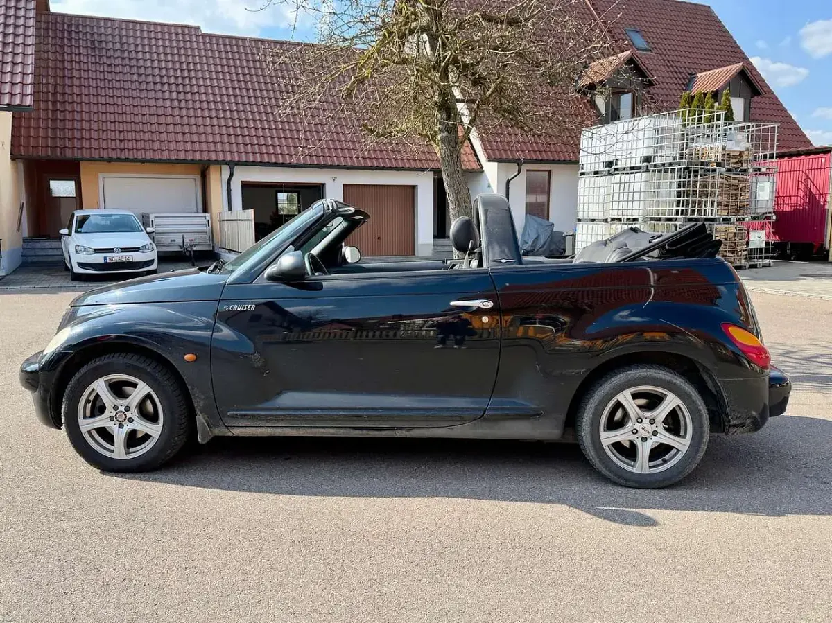 Gebraucht Chrysler PT Cruiser 223 PS (164 kW) 2004 Schwarz Cabrio