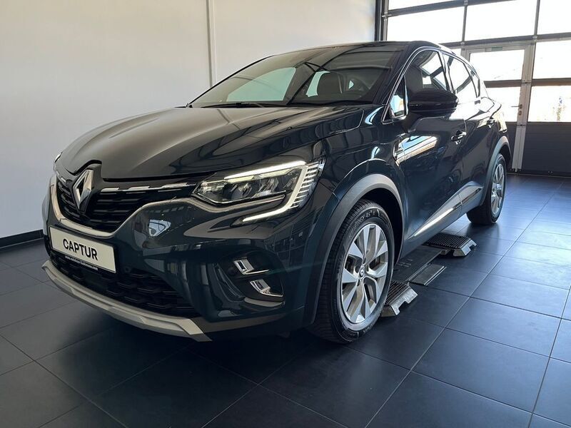 Blau Gebraucht 2022 Renault Captur Intens SUV | 19.980 € (Fairer Preis) - Bild 1/4