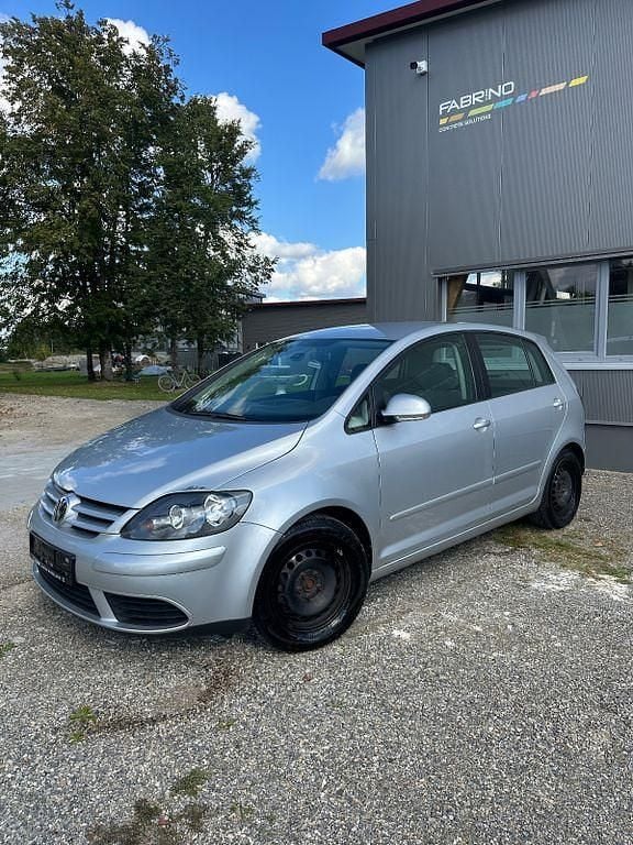 Silber Gebraucht 2005 VW Golf Plus Cross Comfortline Van / Kleinbus | 5.490 € (Guter Preis) - Bild 1/4