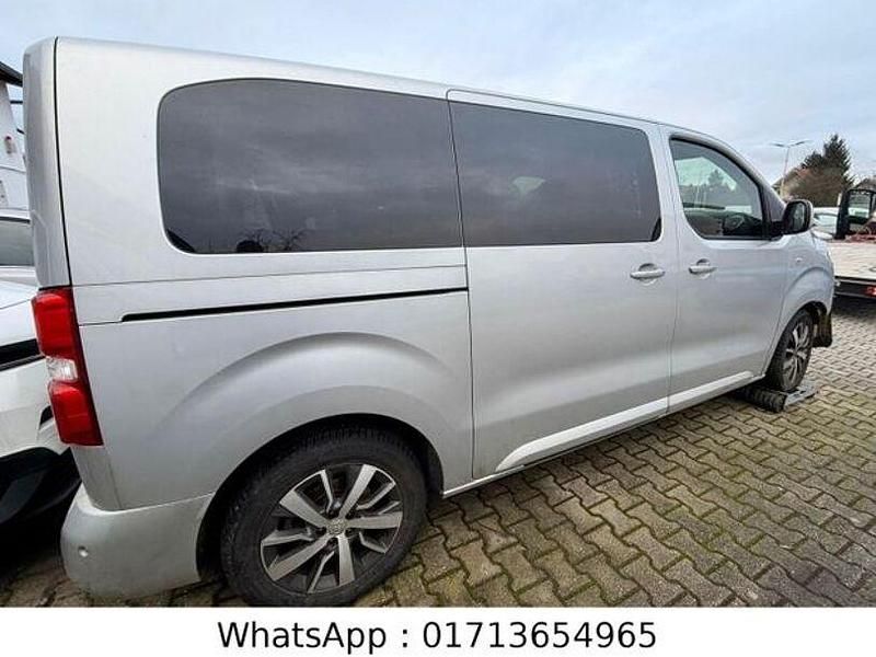 Gebraucht Toyota Proace Verso Team 131 PS (96 kW) 2011 Andere Kombi