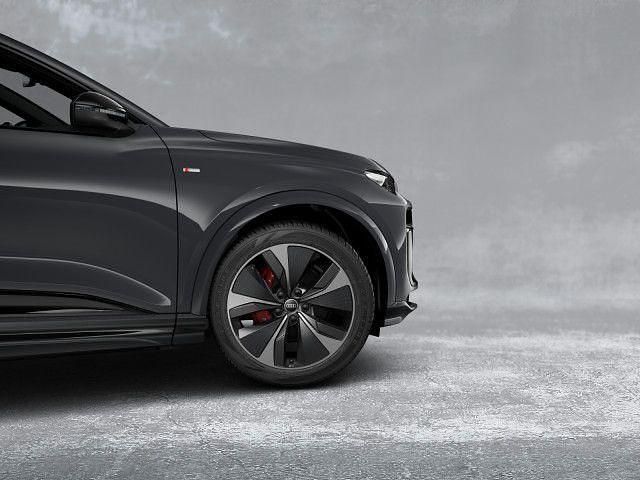 Gebraucht Audi Q6 e-tron Edition .1 284 kW (387 PS) 2025 Magnetgrau SUV