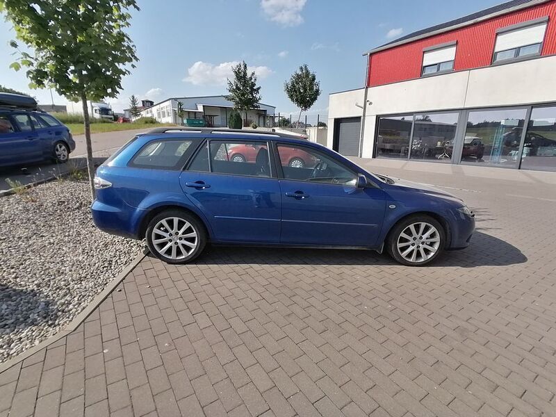 Blau Gebraucht 2004 Mazda 6 Comfort Kombi | 1.398 € (Fairer Preis) - Bild 1/4