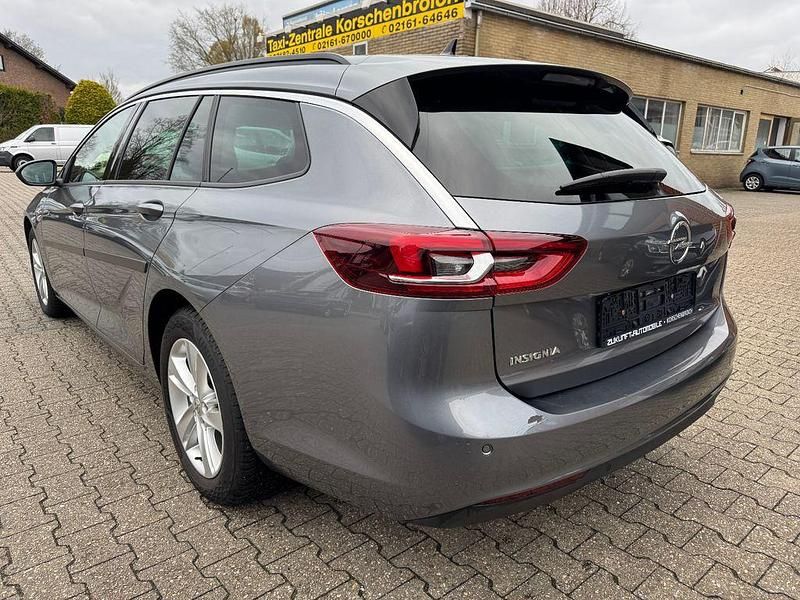 Gebraucht Opel Insignia Edition 170 PS (125 kW) 2020 Grau Kombi
