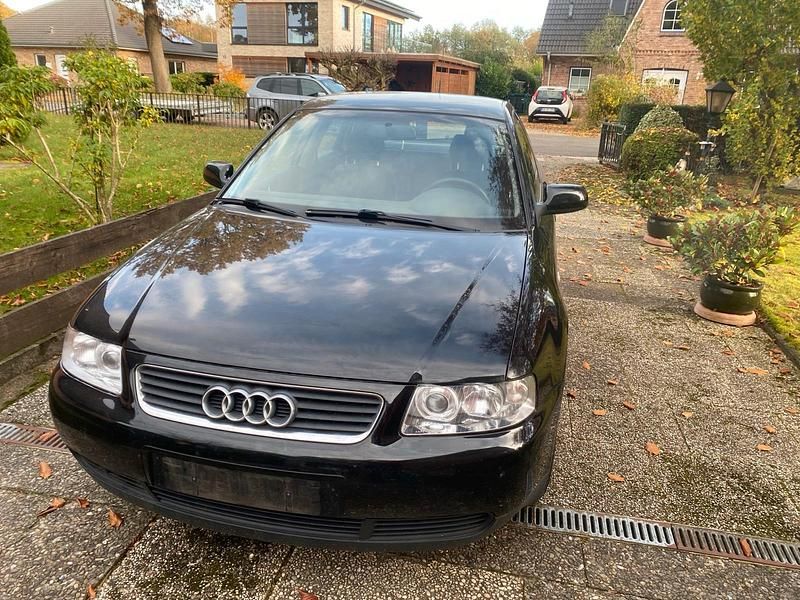 Schwarz Gebraucht 2001 Audi A3 Coupé | 1.500 € (Fairer Preis) - Bild 1/4