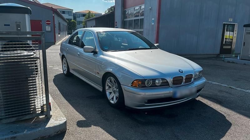Gebraucht BMW 525 192 PS (141 kW) 2000 Silber Limousine