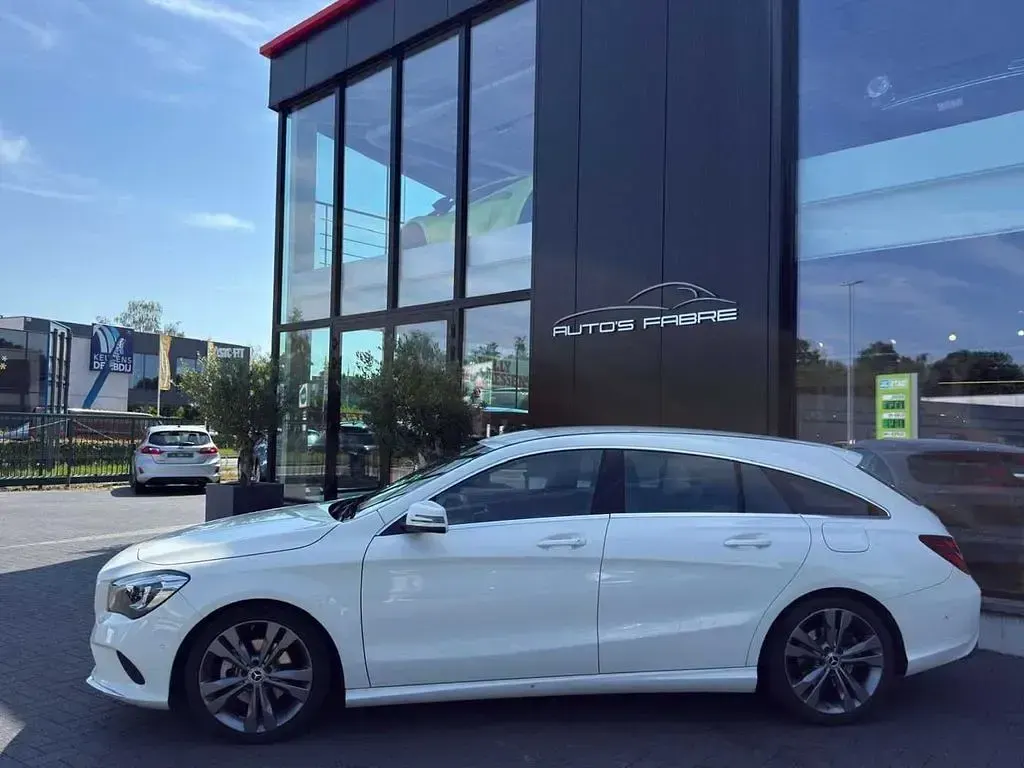 Gebraucht Mercedes CLA200 156 PS (114 kW) 2017 Weiß Coupé