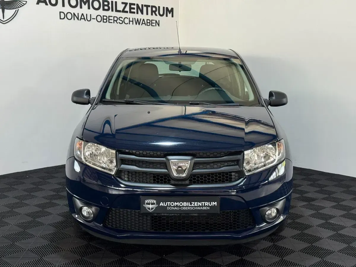 Gebraucht Dacia Sandero Ambiance 73 PS (53 kW) 2016 Blau Limousine