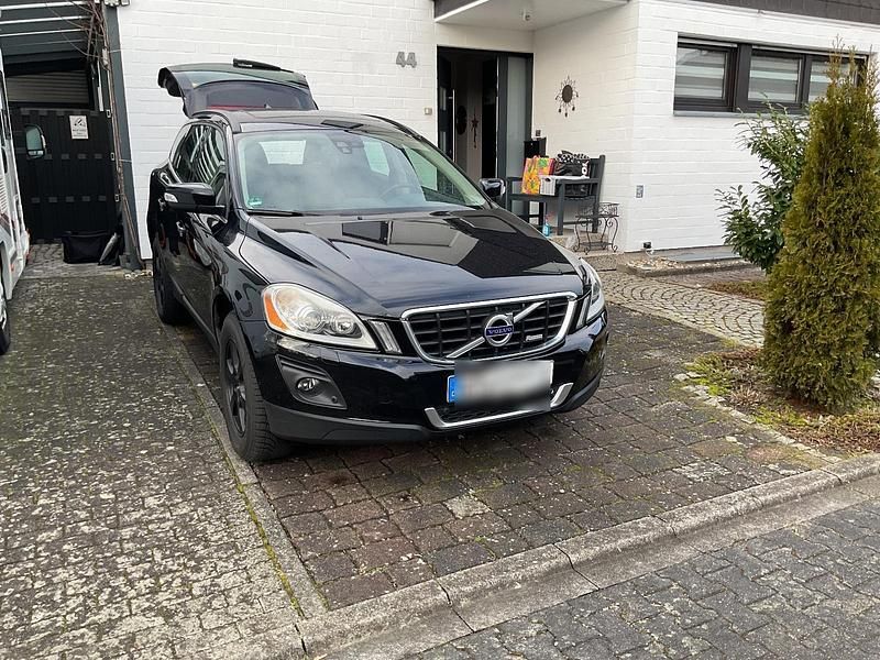 Gebraucht Volvo XC60 175 PS (128 kW) 2009 Schwarz SUV