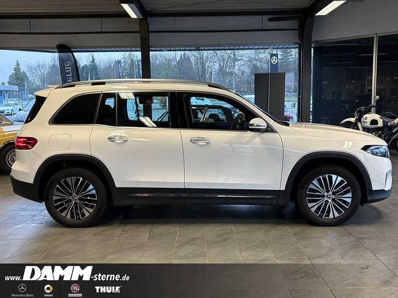 Gebraucht Mercedes EQB300 167 kW (228 PS) 2024 Polarweiß SUV