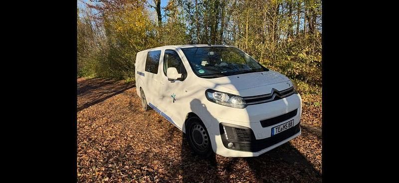 Second-hand Citroën Jumpy 122 CP (89 kW) 2021 Alb Monovolum