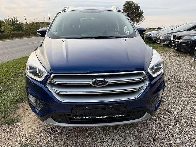 Gebraucht Ford Kuga Cool & Connect 120 PS (88 kW) 2017 Blau SUV