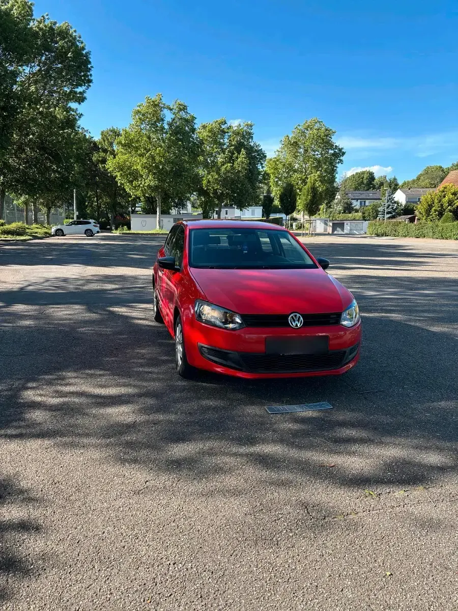 Gebraucht VW Polo 70 PS (51 kW) 2010 Rot Kleinwagen