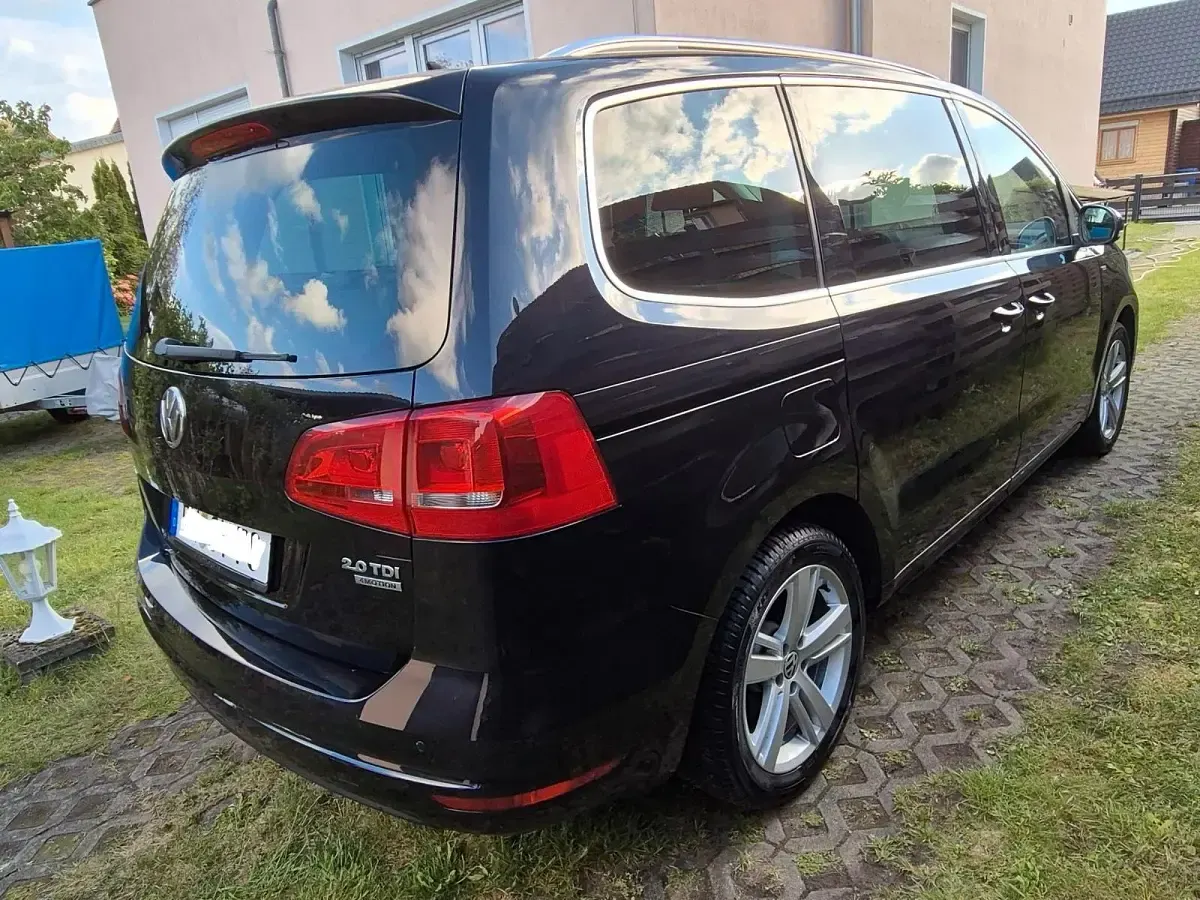 Gebraucht VW Sharan 140 PS (102 kW) 2012 Schwarz Van / Kleinbus
