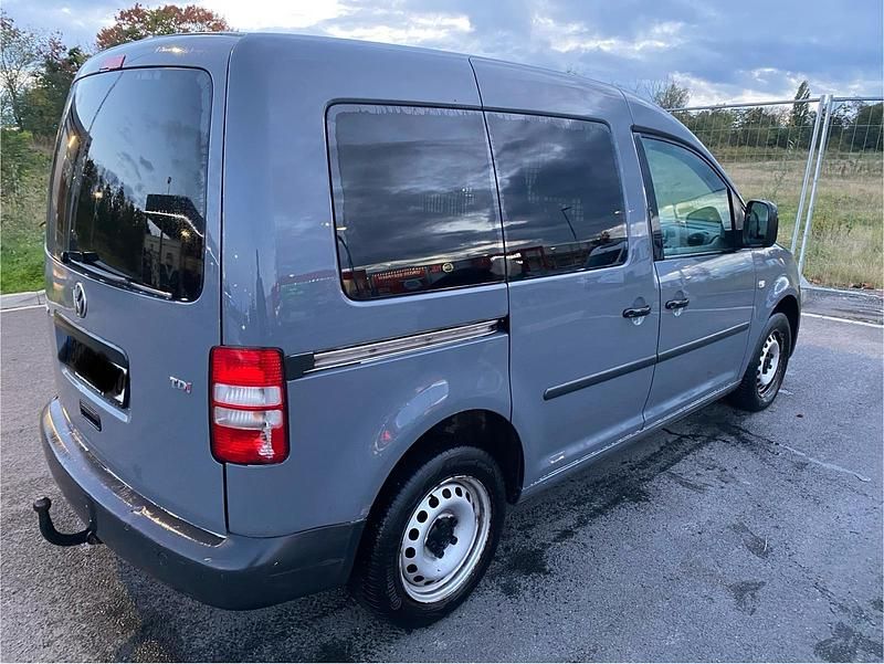 Grau Gebraucht 2013 VW Caddy Van / Kleinbus | 3.450 € (Superpreis) - Bild 1/4