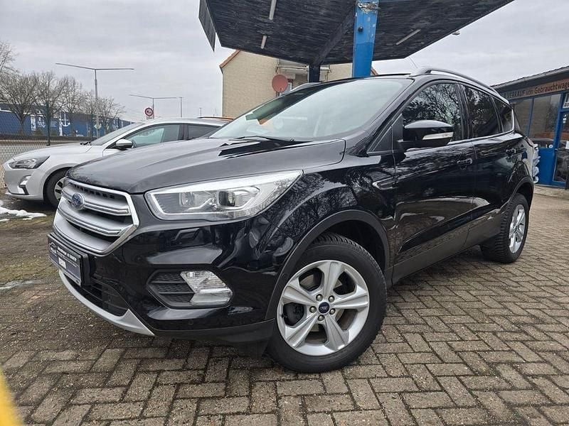Gebraucht Ford Kuga 150 PS (110 kW) 2018 Schwarz SUV