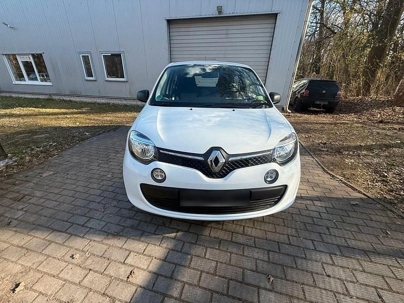 Gebraucht Renault Twingo Life 69 PS (50 kW) 2016 Weiß Kleinwagen