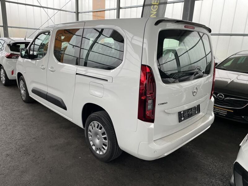 Gebraucht Opel Combo Life XL S 110 PS (80 kW) 2022 Weiss Van / Kleinbus