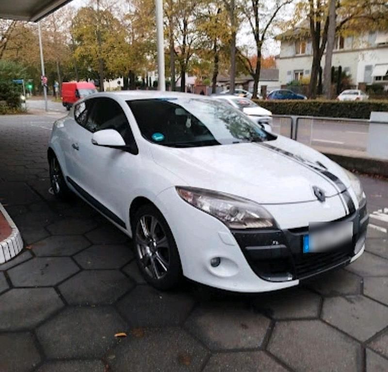 Weiß Gebraucht 2009 Renault Mégane Coupé Coupé | 2.700 € (Superpreis) - Bild 1/4