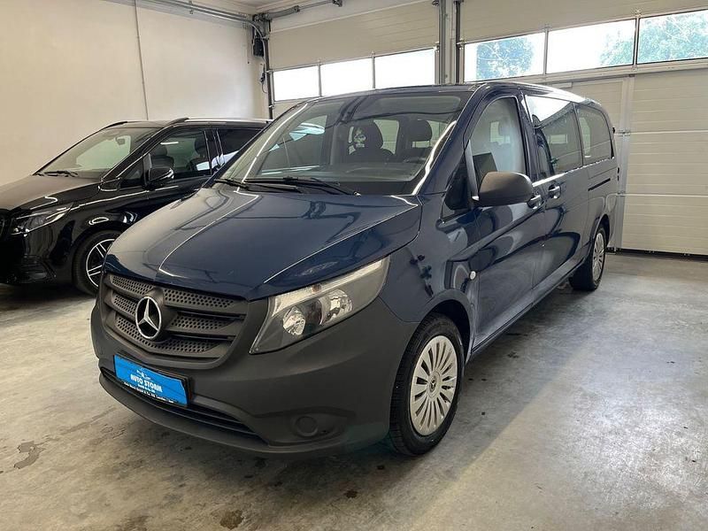 Stahlblau Gebraucht 2023 Mercedes Vito Van / Kleinbus | 28.999 € (Fairer Preis) - Bild 1/4