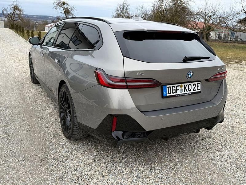 Gebraucht BMW i5 Performance 250 kW (340 PS) 2024 Grau Limousine