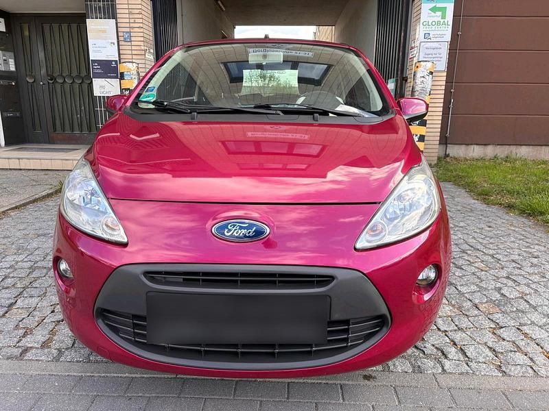 Gebraucht Ford Ka Titanium 69 PS (50 kW) 2010 Violet Kleinwagen