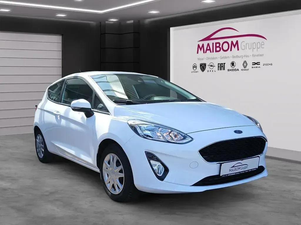 Gebraucht Ford Fiesta Cool & Connect 71 PS (52 kW) 2019 Weiß Kleinwagen