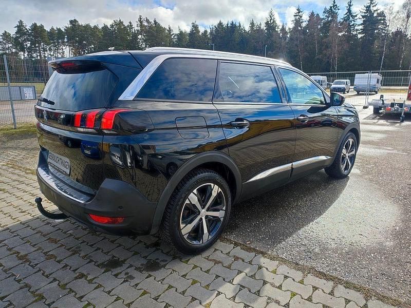 Gebraucht Peugeot 5008 Crossway 131 PS (96 kW) 2018 Schwarz SUV