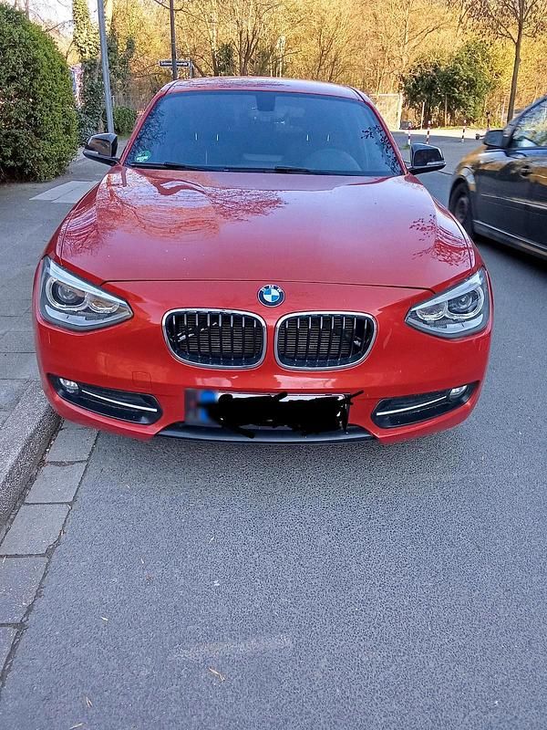 Gebraucht BMW 116 136 PS (100 kW) 2012 Rot Kleinwagen